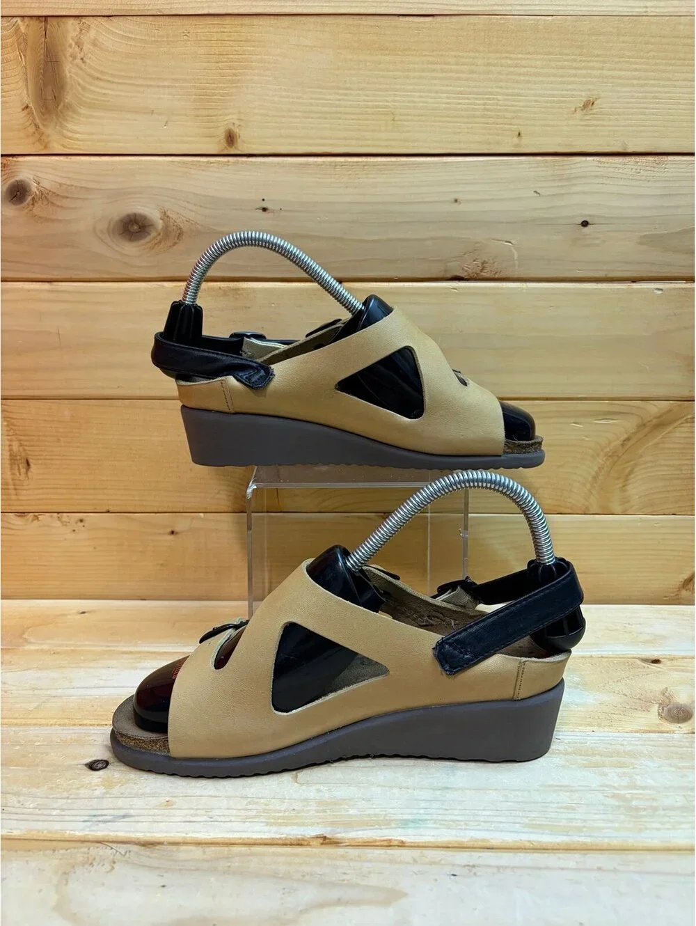MEPHISTO Tan & Black Leather Wedge Elka Sandals Size 37 - Womens 7